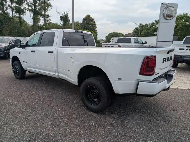 2026 Ram 3500 Big Horn Crew Cab 4x4 8' Box
