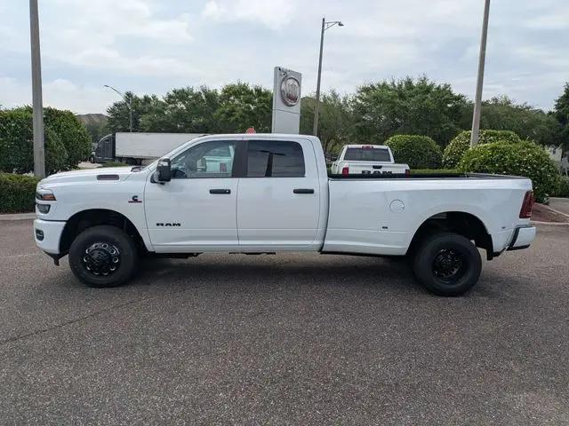 2026 Ram 3500 Big Horn Crew Cab 4x4 8' Box