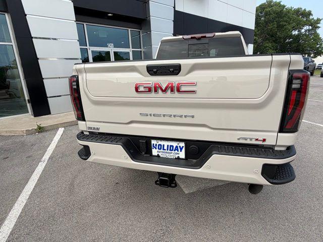 2026 GMC Sierra 2500HD Crew Cab, Standard Bed, AT4, 4WD
