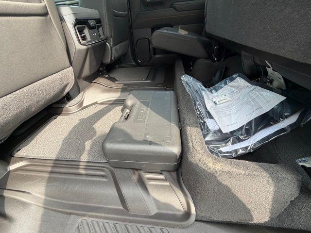 2026 GMC Sierra 2500HD Crew Cab, Standard Bed, AT4, 4WD