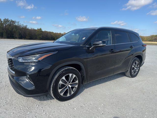 2024 Toyota Highlander XLE for sale in Graham, TX