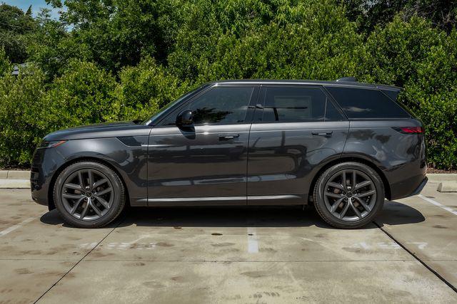 2026 Land Rover Range Rover Sport P360 SE