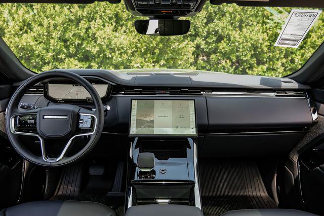 2026 Land Rover Range Rover Sport P360 SE
