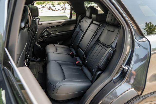 2026 Land Rover Range Rover Sport P360 SE