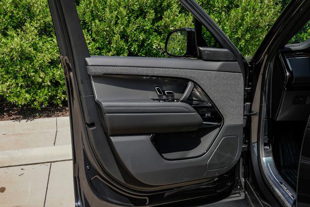 2026 Land Rover Range Rover Sport P360 SE