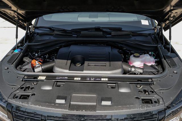 2026 Land Rover Range Rover Sport P360 SE