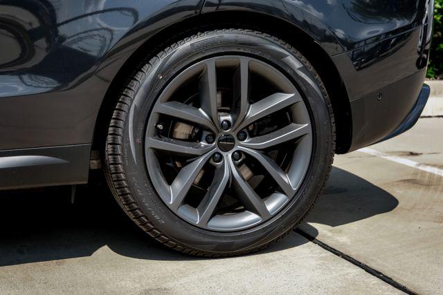 2026 Land Rover Range Rover Sport P360 SE