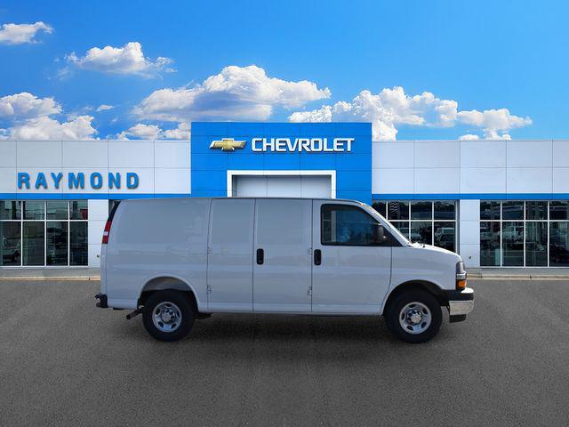 2026 Chevrolet Express Cargo Van 2500 Regular Wheelbase, WT, RWD