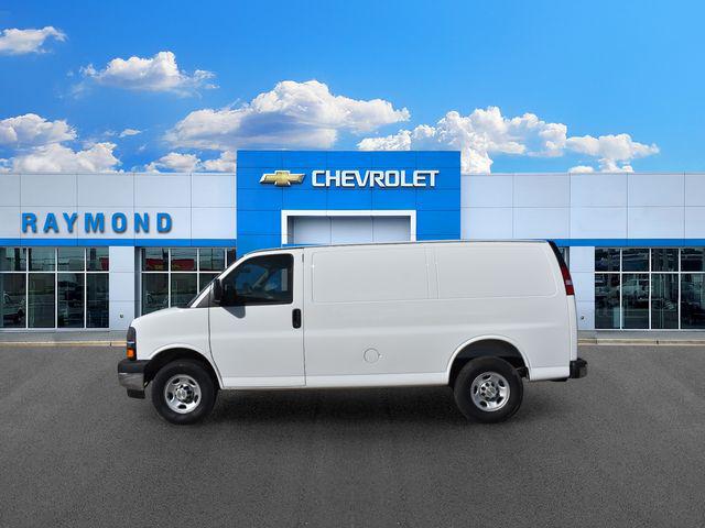 2026 Chevrolet Express Cargo Van 2500 Regular Wheelbase, WT, RWD