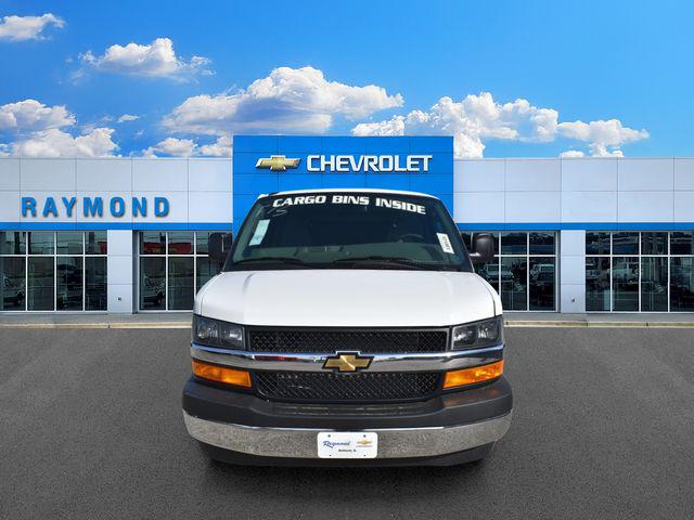 2026 Chevrolet Express Cargo Van 2500 Regular Wheelbase, WT, RWD