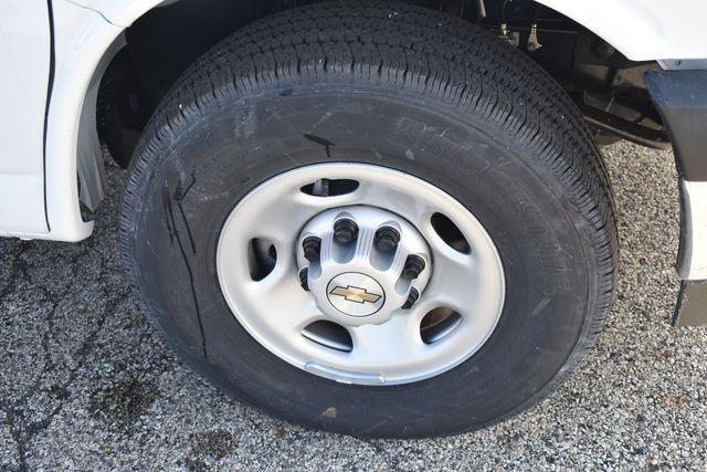 2026 Chevrolet Express Cargo Van 2500 Regular Wheelbase, WT, RWD