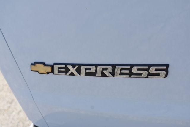 2026 Chevrolet Express Cargo Van 2500 Regular Wheelbase, WT, RWD
