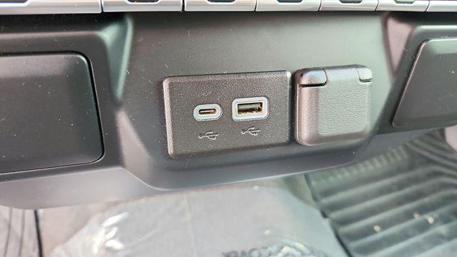 2022 Chevrolet Silverado 1500 2WD Crew Cab Short Bed Custom