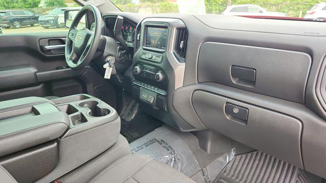 2022 Chevrolet Silverado 1500 2WD Crew Cab Short Bed Custom