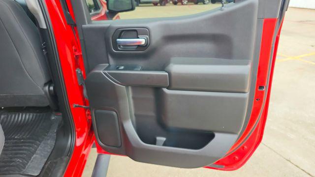 2022 Chevrolet Silverado 1500 2WD Crew Cab Short Bed Custom