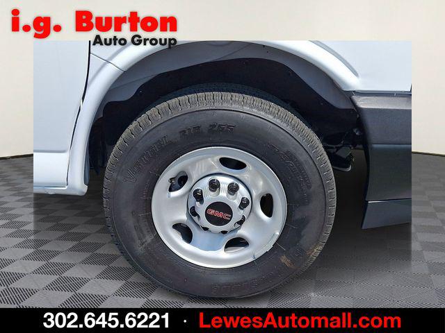 2026 GMC Savana Cargo 2500 Regular Wheelbase, Work Van, RWD