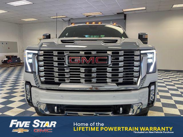 2026 GMC Sierra 2500HD Crew Cab, Standard Bed, Denali, 4WD