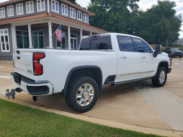 2024 Chevrolet Silverado 3500HD 4WD Crew Cab Standard Bed High Country