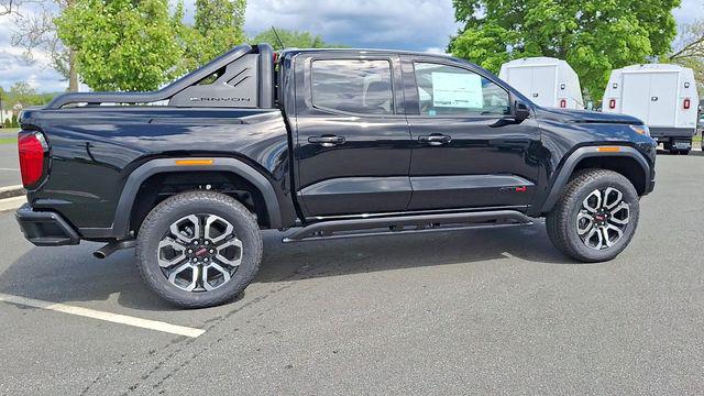 2026 GMC Canyon AT4, 4WD