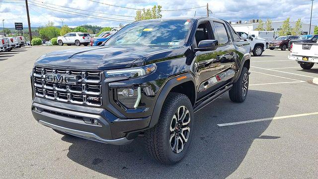 2026 GMC Canyon AT4, 4WD