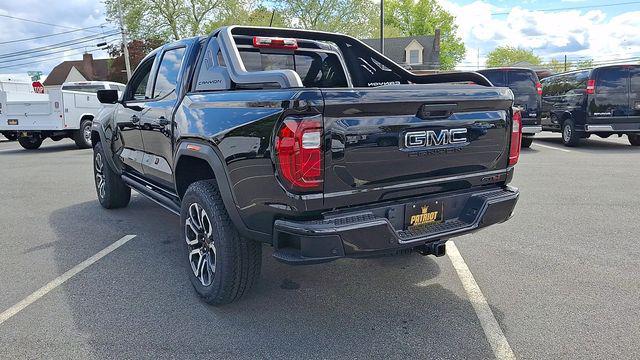 2026 GMC Canyon AT4, 4WD