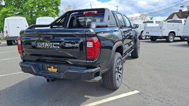 2026 GMC Canyon AT4, 4WD
