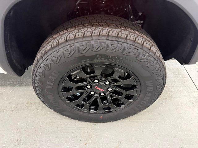 2026 GMC Canyon Elevation, 4WD