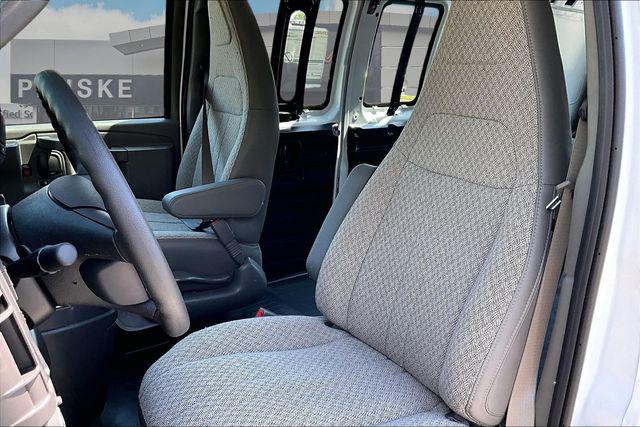 2026 GMC Savana Cargo 3500 Regular Wheelbase, Work Van, RWD