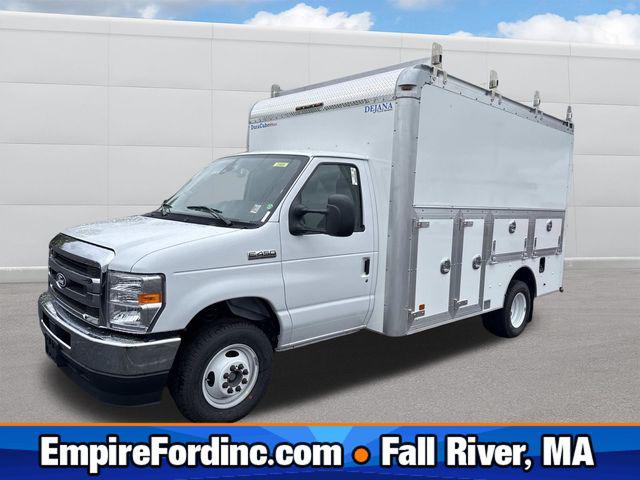 2027 Ford E-Series Cutaway Base for sale in New Bedford, MA
