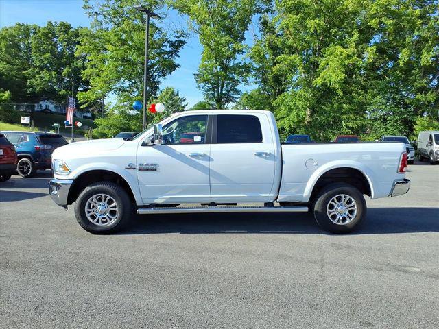 2017 RAM 2500 Laramie Crew Cab 4x4 64 Box 2017 RAM 2500 Laramie Crew Cab 4x4 64 Box
