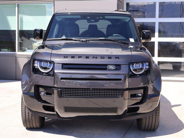 2026 Land Rover Defender P400 X-Dynamic SE