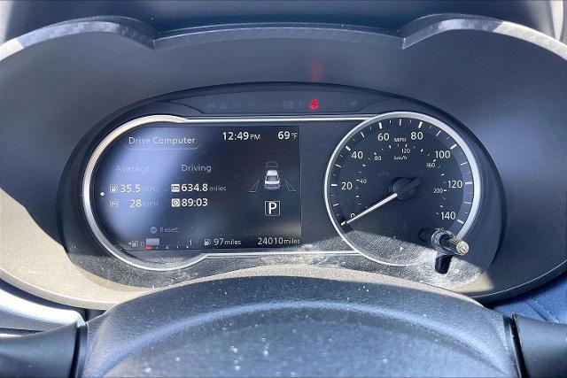 2025 Nissan Versa 1.6 SV