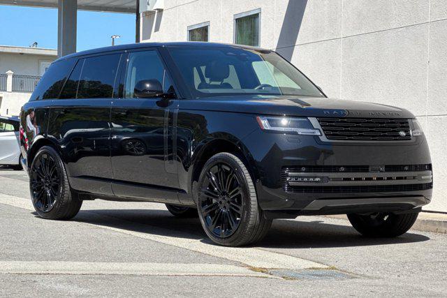 2026 Land Rover Range Rover P530 SE 7 Seat