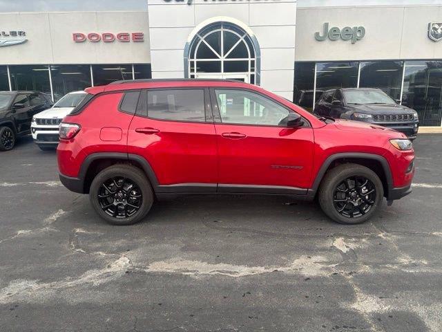 2026 Jeep Compass Latitude Altitude for sale in Frontenac, KS