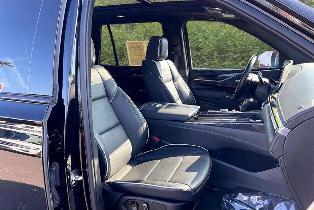 2022 Cadillac Escalade 4WD Sport
