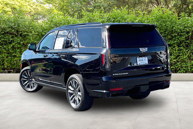 2022 Cadillac Escalade 4WD Sport