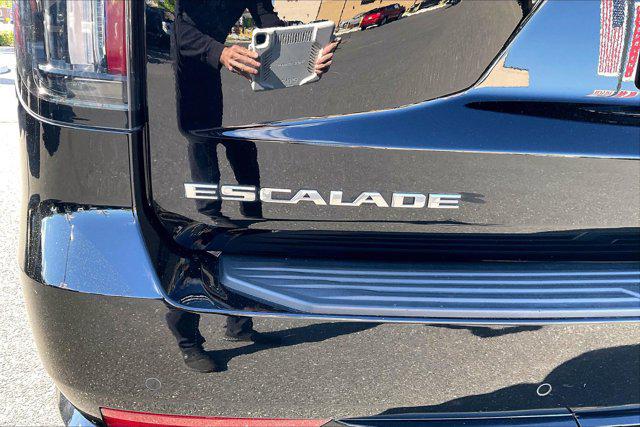2022 Cadillac Escalade 4WD Sport