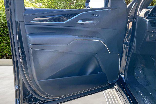 2022 Cadillac Escalade 4WD Sport