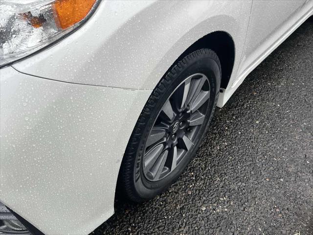 2019 Toyota Sienna XLE 7 Passenger