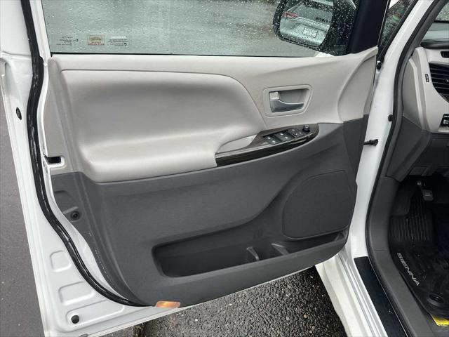2019 Toyota Sienna XLE 7 Passenger