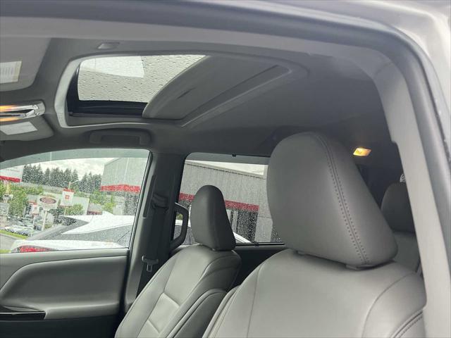 2019 Toyota Sienna XLE 7 Passenger
