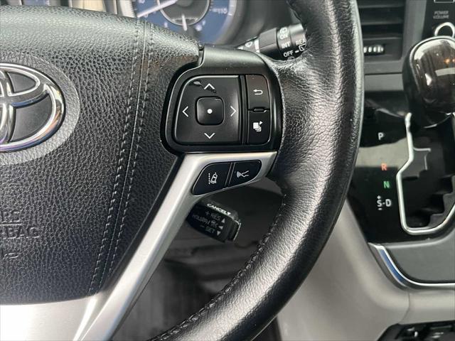 2019 Toyota Sienna XLE 7 Passenger