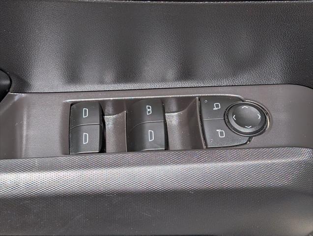 2023 GMC Canyon 4WD Crew Cab Short Box Elevation