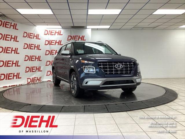 2026 Hyundai Venue SEL w/Two-Tone Roof for sale in MASSILLON, OH