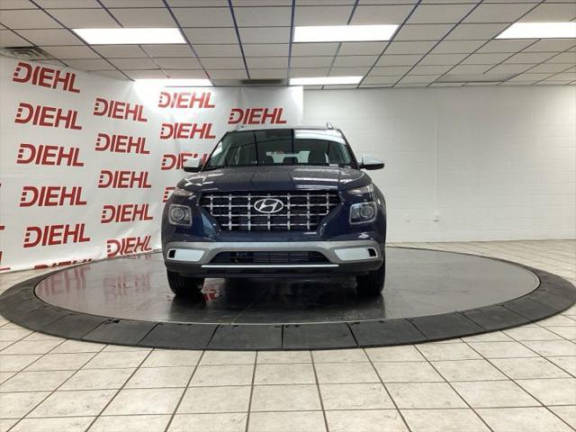2026 Hyundai Venue SEL w/Two-Tone Roof