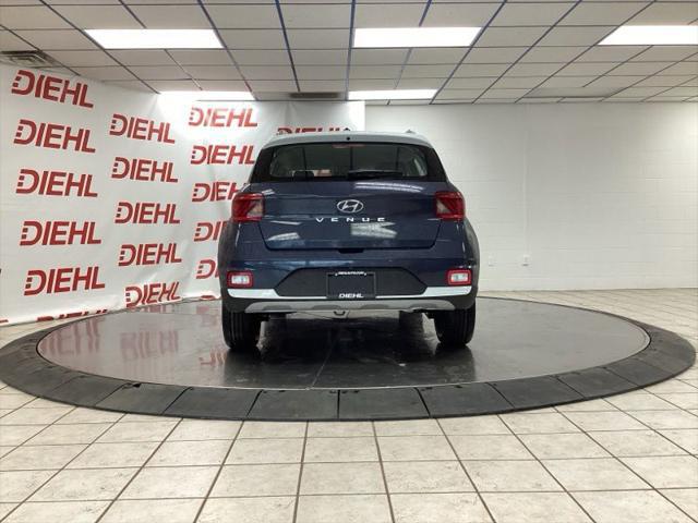 2026 Hyundai Venue SEL w/Two-Tone Roof