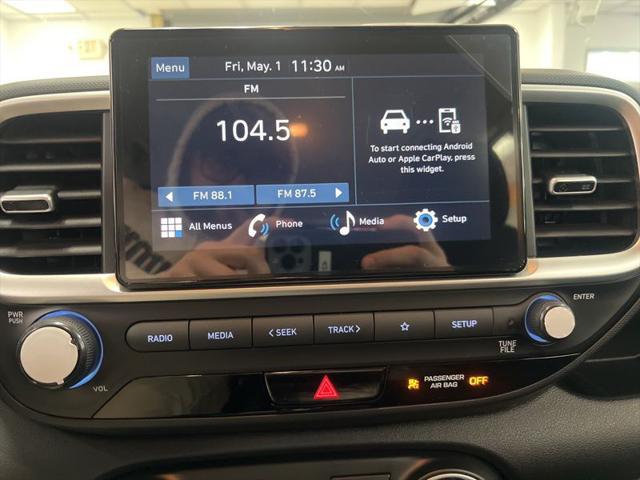 2026 Hyundai Venue SE