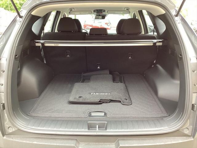 2026 Hyundai Tucson Hybrid Blue SE