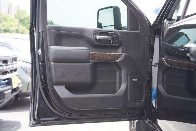 2021 GMC Sierra 2500HD 4WD Crew Cab Standard Bed Denali