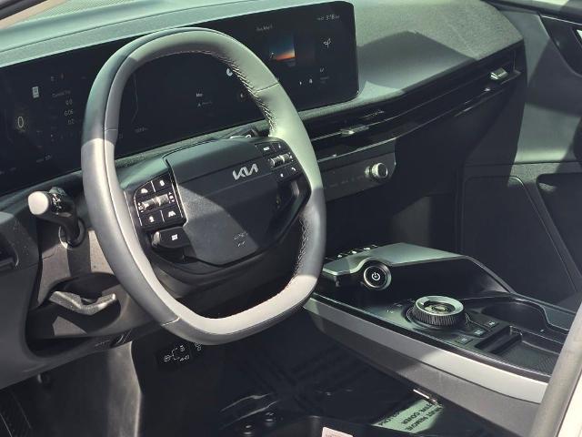 2025 Kia EV6 Light Long Range AWD
